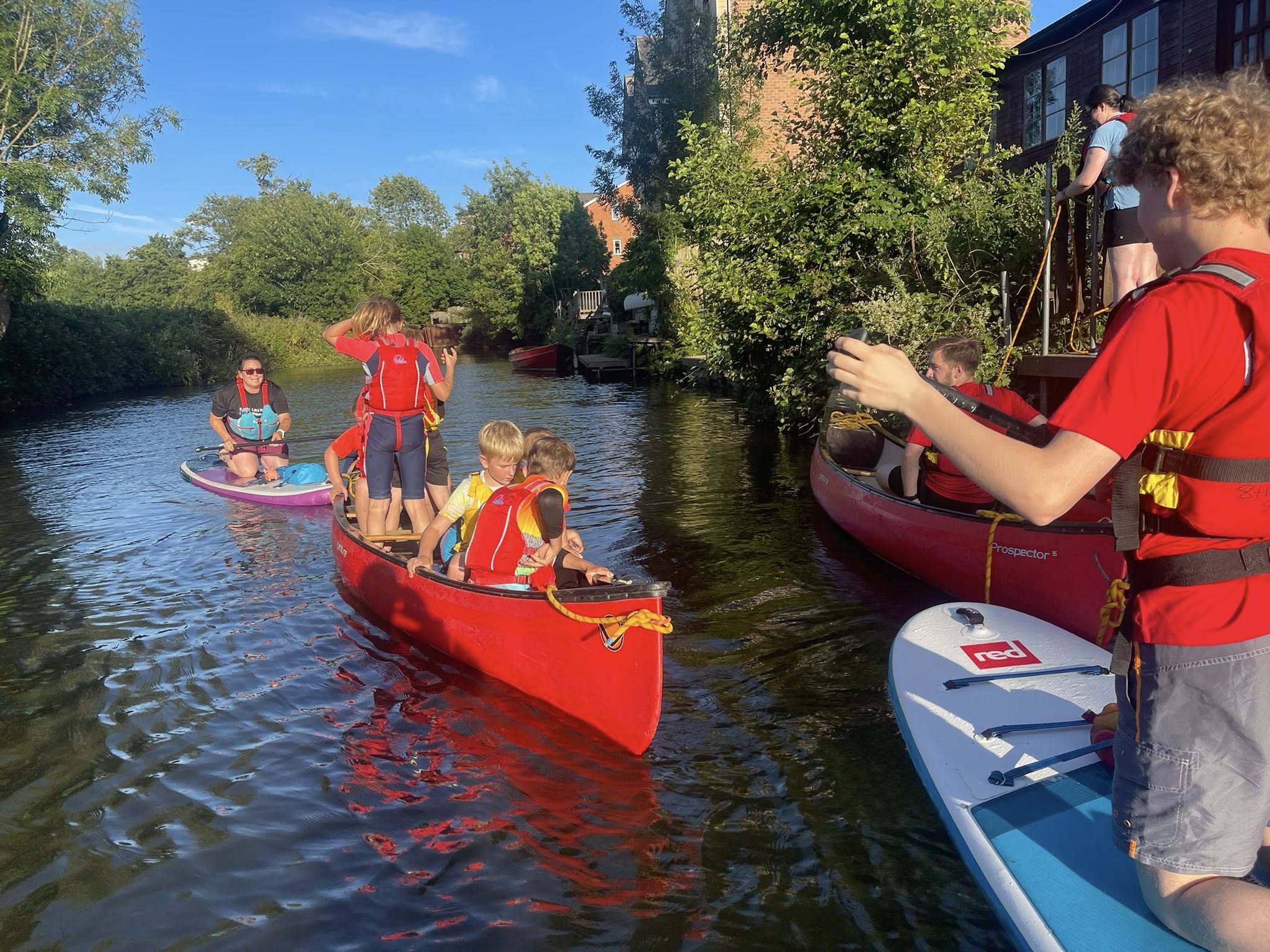 Cubs Canoeing on the Medway — June 2025